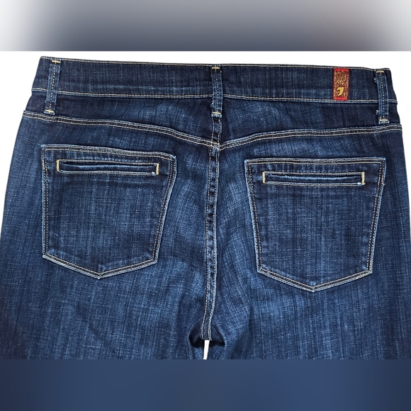 7 For All Mankind Women's Cropped/Capri With Flare Jeans. Size 28 - Picture 4 of 7